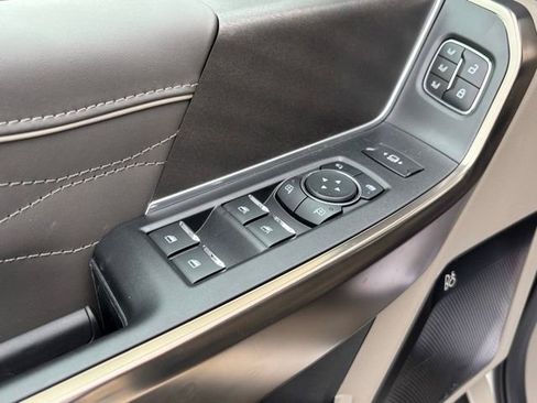 New 2026 Ford F250 Platinum w/ Platinum Plus Package image 14