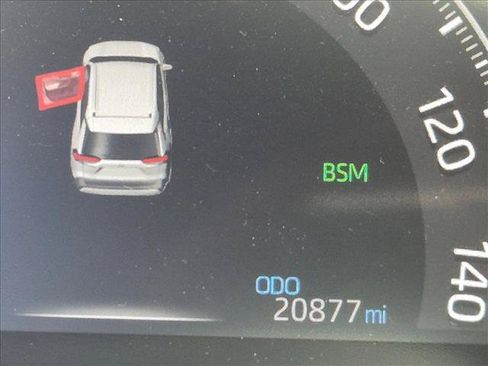 Used 2023 Toyota RAV4 XSE w/ XSE Grade Weather Package AWD/4WD image 10