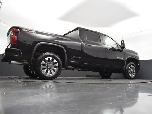 Used 2024 Chevrolet Silverado 2500 Custom w/ Custom Value Package image 43