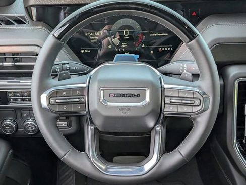 New 2026 GMC Yukon XL Denali w/ Denali Reserve Package RWD image 10