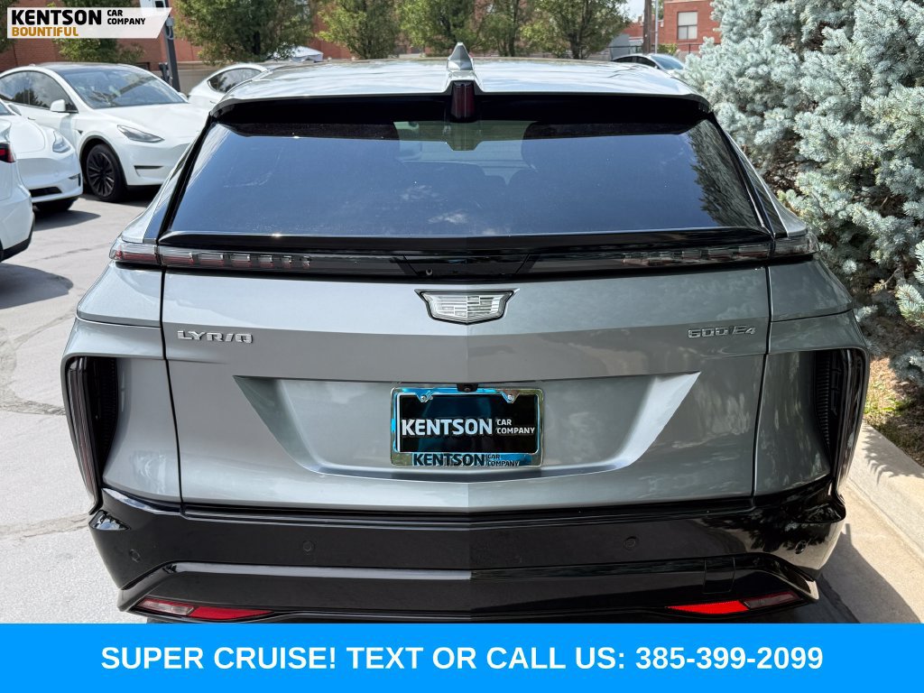 Used 2024 Cadillac Lyriq Sport w/ LPO, Floor Liner Package AWD/4WD image 6