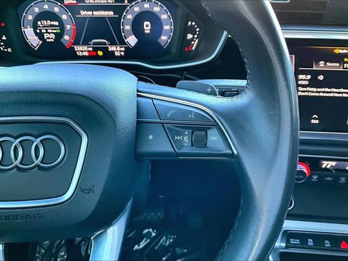 Used 2023 Audi Q3 2.0T Premium w/ Convenience Package image 24