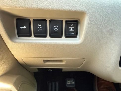 Used 2016 Nissan Maxima Platinum FWD image 20
