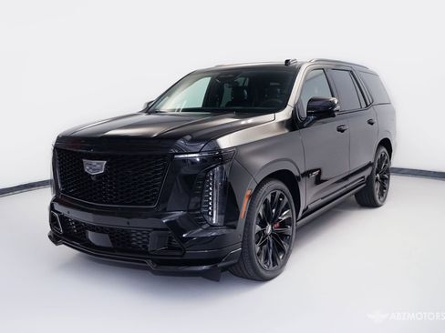 Used 2026 Cadillac Escalade V AWD/4WD image 2