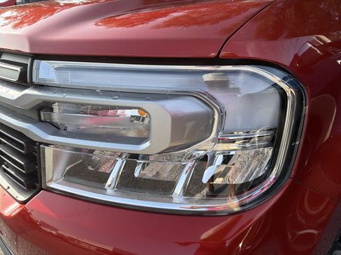 Used 2024 Ford Maverick Lariat FWD image 10