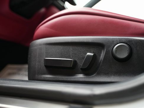 Used 2022 Lexus IS 350 F Sport image 24