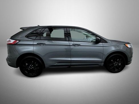 Used 2024 Ford Edge SE w/ Black Appearance Package AWD/4WD image 4