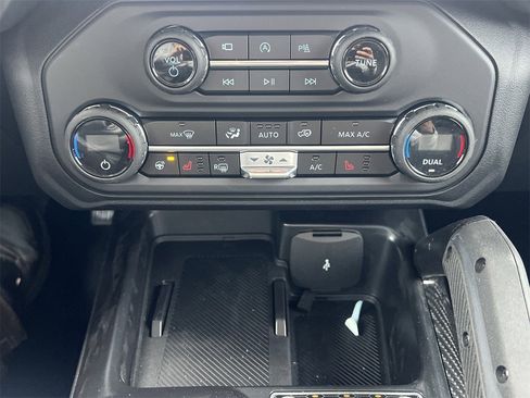 New 2025 Ford Bronco Raptor image 6