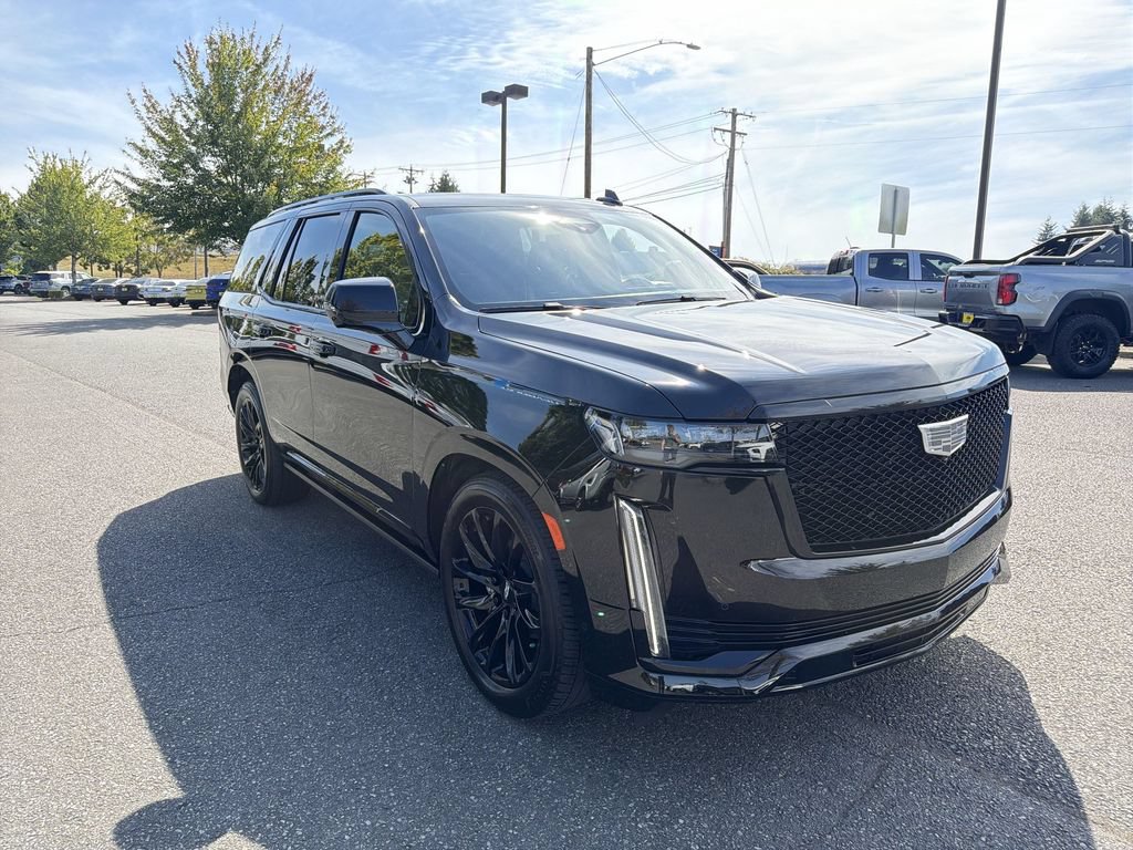 Certified 2023 Cadillac Escalade Sport w/ LPO, ONYX Package AWD/4WD image 3