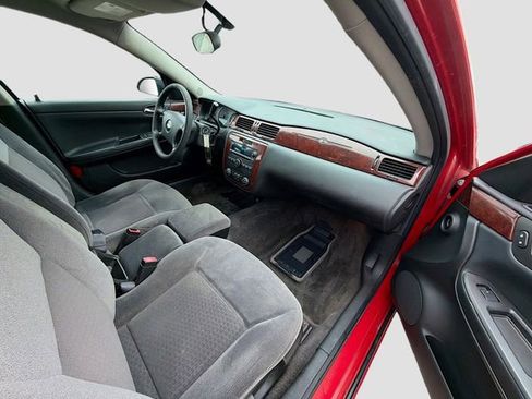 Used 2008 Chevrolet Impala LT image 22