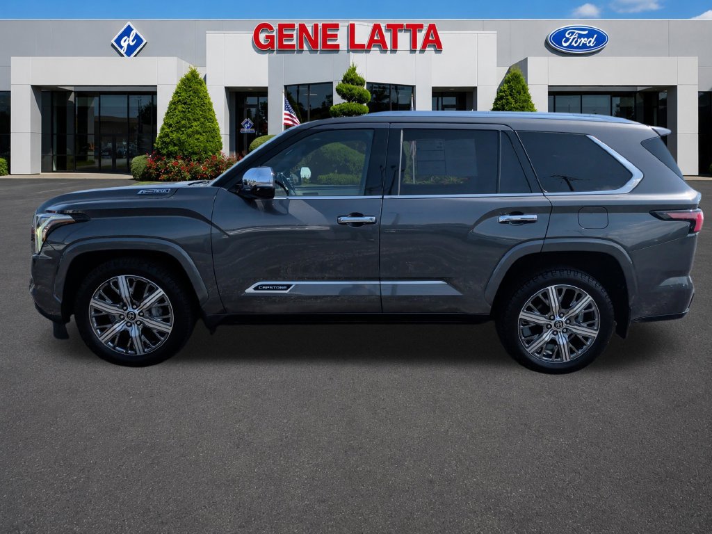 Used 2023 Toyota Sequoia Capstone AWD/4WD image 13