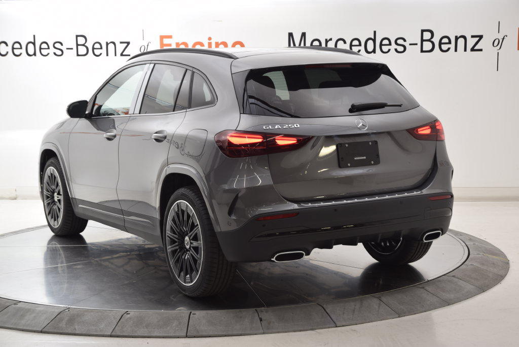 New 2026 Mercedes-Benz GLA 250 image 4