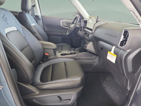 New 2025 Ford Bronco Sport Outer Banks image 18