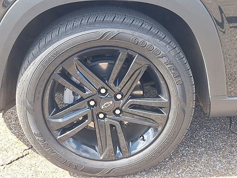 Used 2026 Chevrolet Trax ACTIV image 13