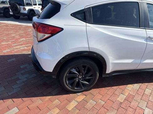 Used 2022 Honda HR-V Sport image 23
