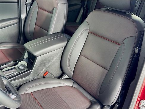 Used 2025 Chevrolet Blazer RS w/ Driver Confidence II Package image 19