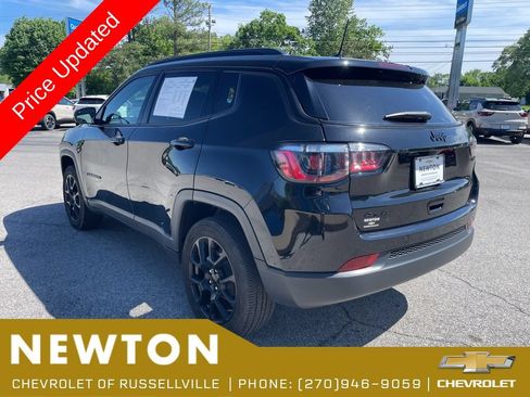 Used 2022 Jeep Compass Latitude AWD/4WD image 38