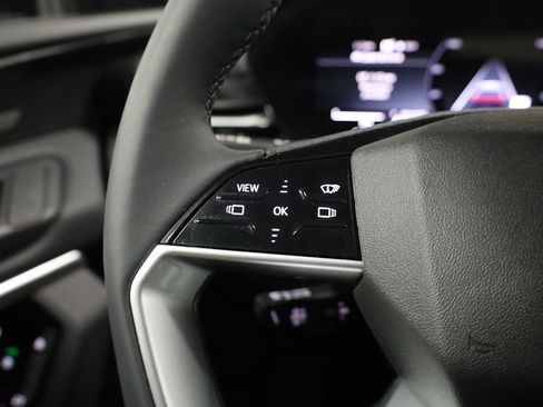 Certified 2025 Audi Q5 Prestige image 25