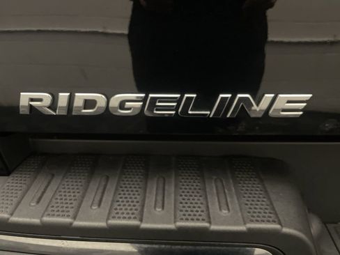 Used 2017 Honda Ridgeline Sport image 23