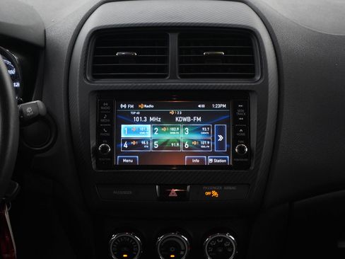 Used 2019 Mitsubishi Outlander Sport ES AWD/4WD image 15