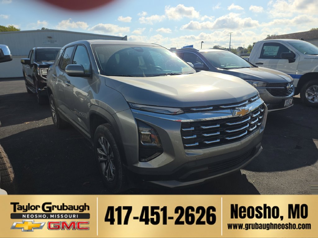 Used 2026 Chevrolet Equinox LT FWD image 1