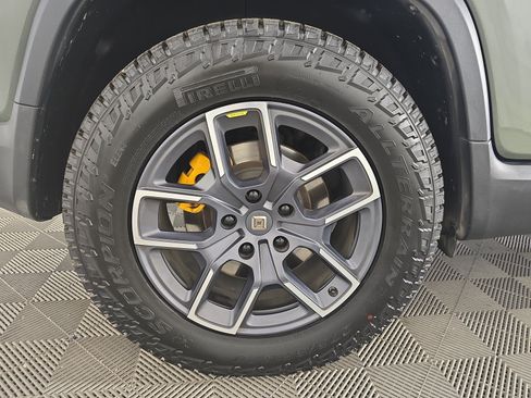 Used 2022 Rivian R1T Launch Edition AWD/4WD image 11