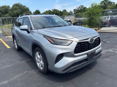 Used 2023 Toyota Highlander L