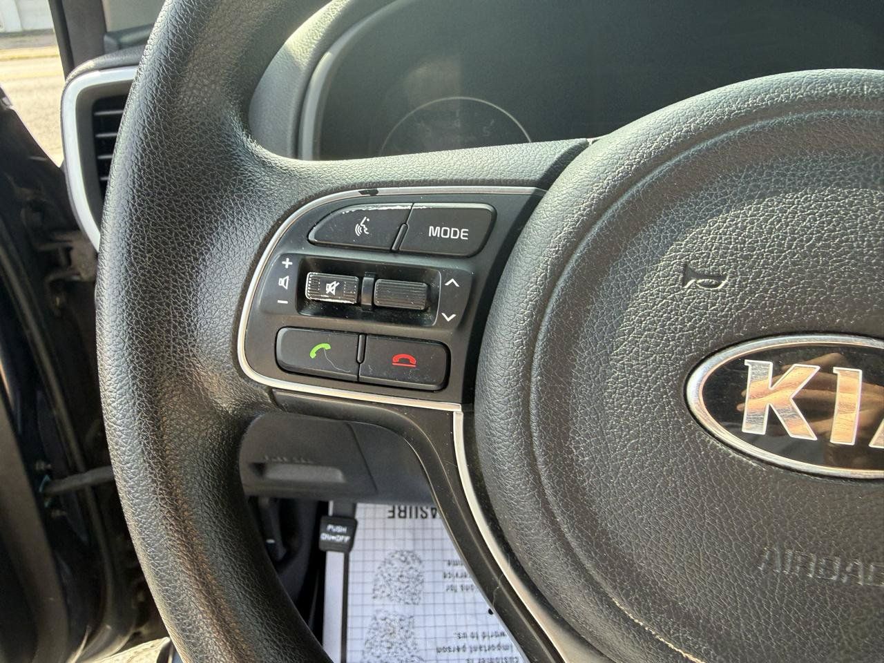 Used 2019 Kia Sportage LX FWD image 17