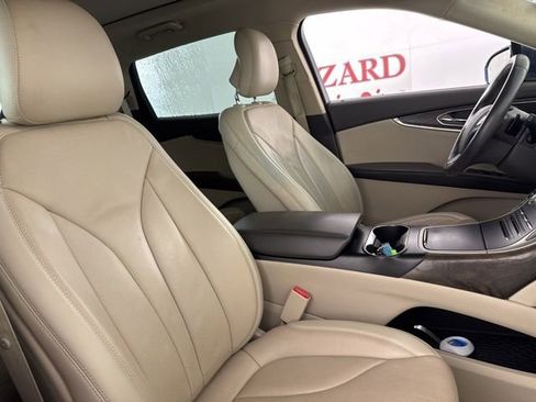 Used 2017 Lincoln MKX Reserve image 17