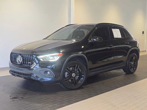 Used 2021 Mercedes-Benz GLA 250 4MATIC image 1