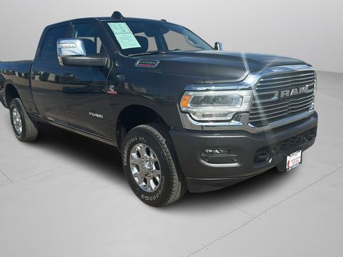 Used 2024 RAM 2500 Laramie w/ Safety Group AWD/4WD image 21