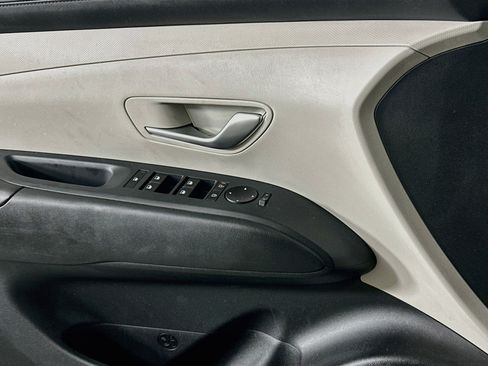 Used 2025 Hyundai Tucson SEL FWD image 15