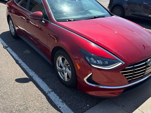 Used 2023 Hyundai Sonata SE FWD image 8