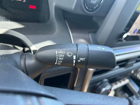 Used 2025 Toyota Tacoma SR5 RWD image 21