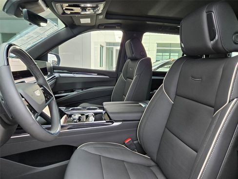 New 2026 Cadillac Escalade Sport w/ Touring Package AWD/4WD image 29