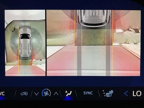 New 2026 Chevrolet Traverse LT w/ Midnight/Sport Edition image 17