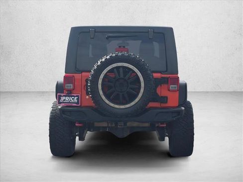 Used 2015 Jeep Wrangler Unlimited Rubicon AWD/4WD image 7