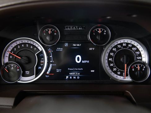 Used 2015 RAM 1500 Laramie w/ Convenience Group image 33