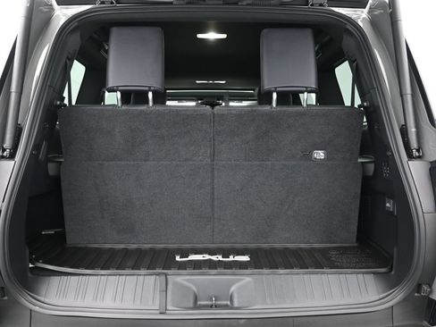 Used 2025 Lexus GX 550 w/ Accessory Package (2T) AWD/4WD image 7