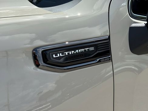 New 2026 GMC Sierra 1500 Denali Ultimate AWD/4WD image 4