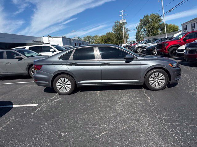 Used 2019 Volkswagen Jetta S FWD image 3