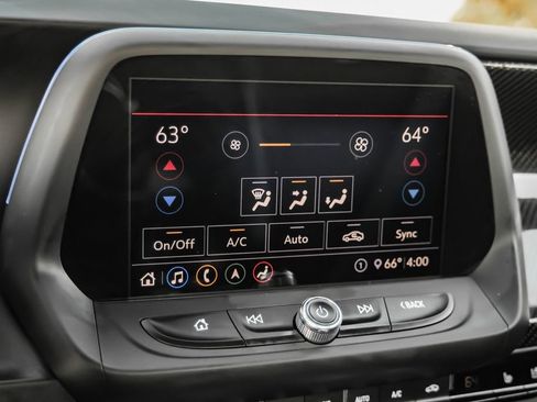 Used 2020 Chevrolet Camaro ZL1 image 28