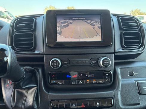 Used 2025 RAM ProMaster 2500 FWD image 25