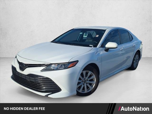 Used 2019 Toyota Camry LE FWD image 1