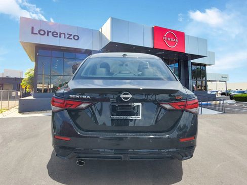 New 2025 Nissan Sentra SR w/ SR Premium Package image 5