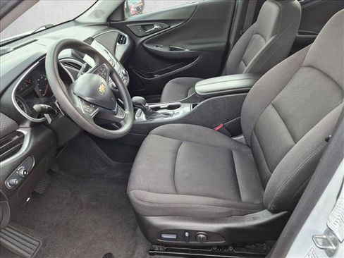 Used 2024 Chevrolet Malibu LT FWD image 8