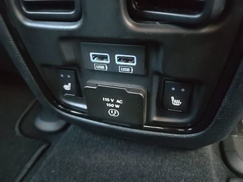 Used 2024 Dodge Durango R/T AWD/4WD image 91