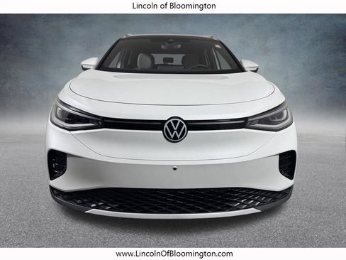 Used 2025 Volkswagen ID.4 Pro S Plus AWD/4WD image 9