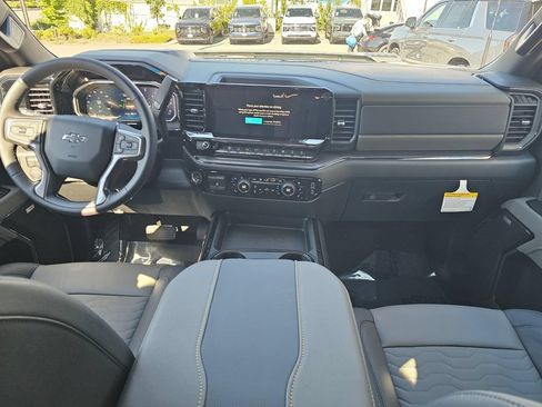 New 2026 Chevrolet Silverado 2500 ZR2 w/ LPO, Dark Essentials Package AWD/4WD image 22
