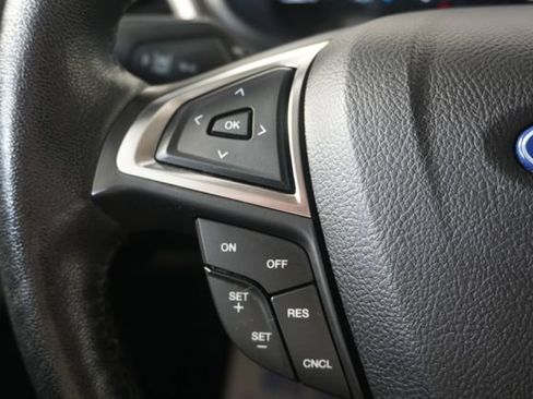 Certified 2022 Ford Edge SEL w/ Convenience Package AWD/4WD image 15